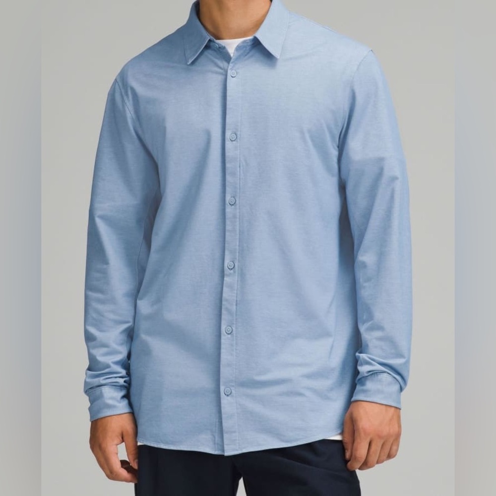 lululemon relaxed-fit long-sleeve button-up blue willow size XL